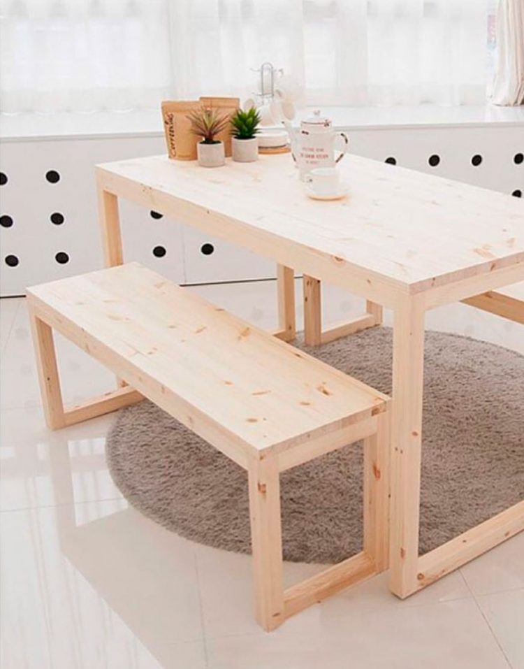 میز و نیمکت چوبی یکا