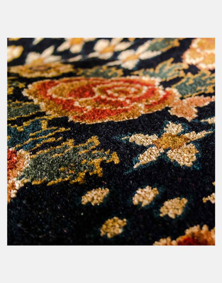 قالیچه گل فرنگ سورمه ای دکو فرش