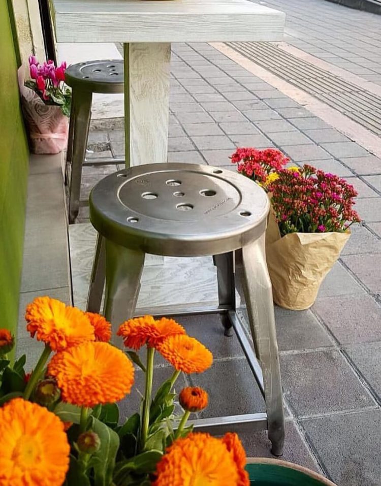 چهارپایه ساده آلومینومی نهالسان