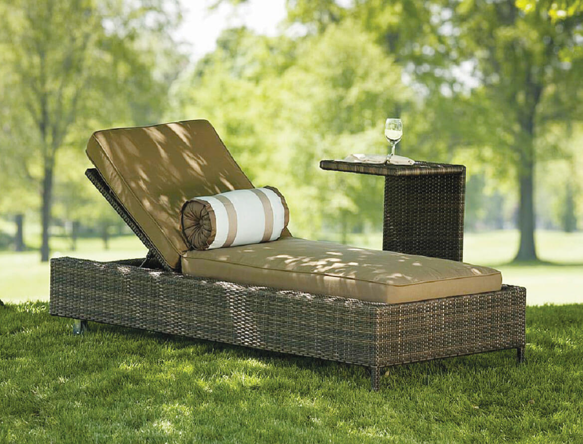 decorose outdoor lounge chairs sunflower model0 - تخت آفتاب حصیری دکورز مدل سان فلاور -  - outdoor-lounge-chairs