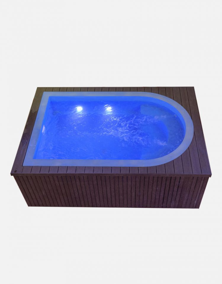 جکوزی پیش ساخته فضای باز 2*3 متر 5000 لیتری