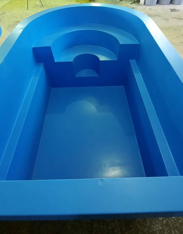 جکوزی پیش ساخته فضای باز 2*3 متر 5000 لیتری