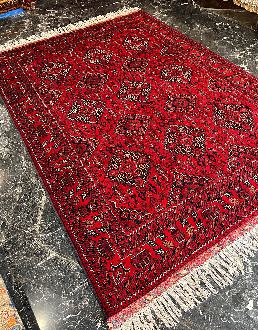red khanmohammadi handwoven carpet code131 1 - فرش دستباف لاکی نقش خان محمدی کد 131