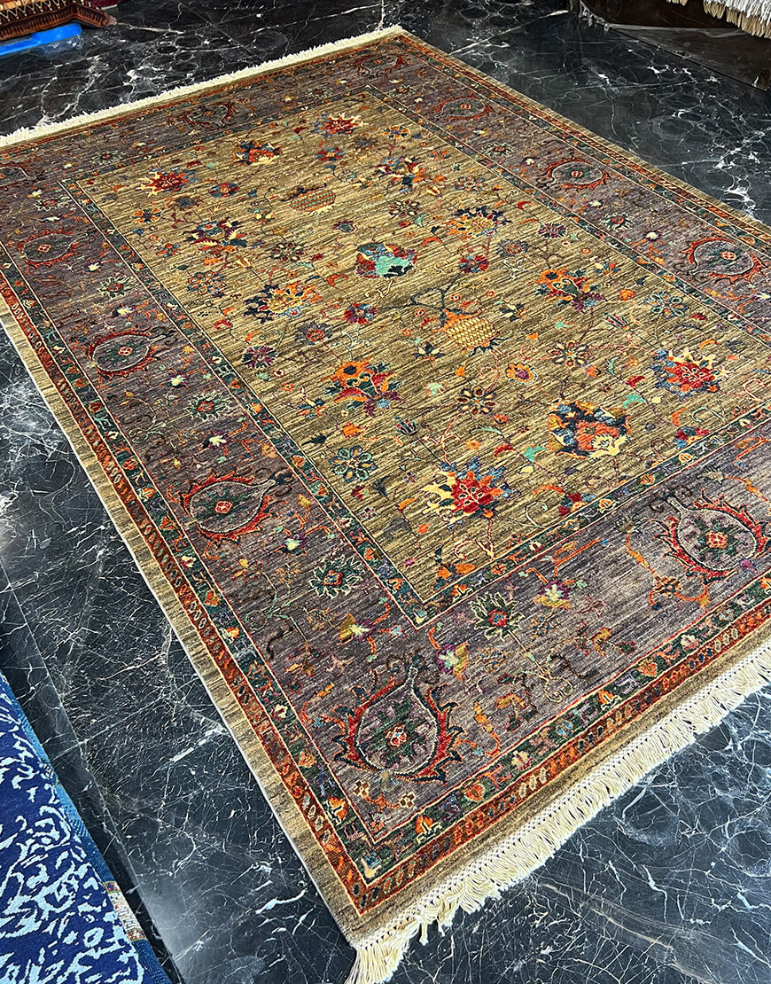 soltanabad Hand woven carpet code 130 1 - فرش دستباف زیتونی و بنفش نقش سلطان آباد کد 130
