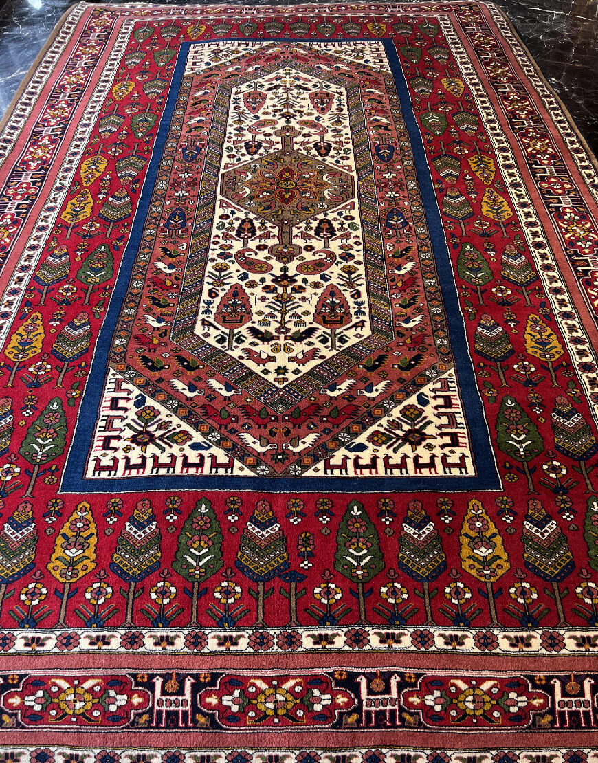 red ghashghayi ashayeri handwoven carpet code150 1 - فرش دستباف قرمز نقش قشقایی عشایری کد 150