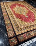 فرش دستباف قرمز نقش قشقایی طرح لچک ترنج با دور خشتی کد 154
