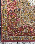 فرش دستباف صورتی و کرم نقش قشقایی طرح ترنج کد 168