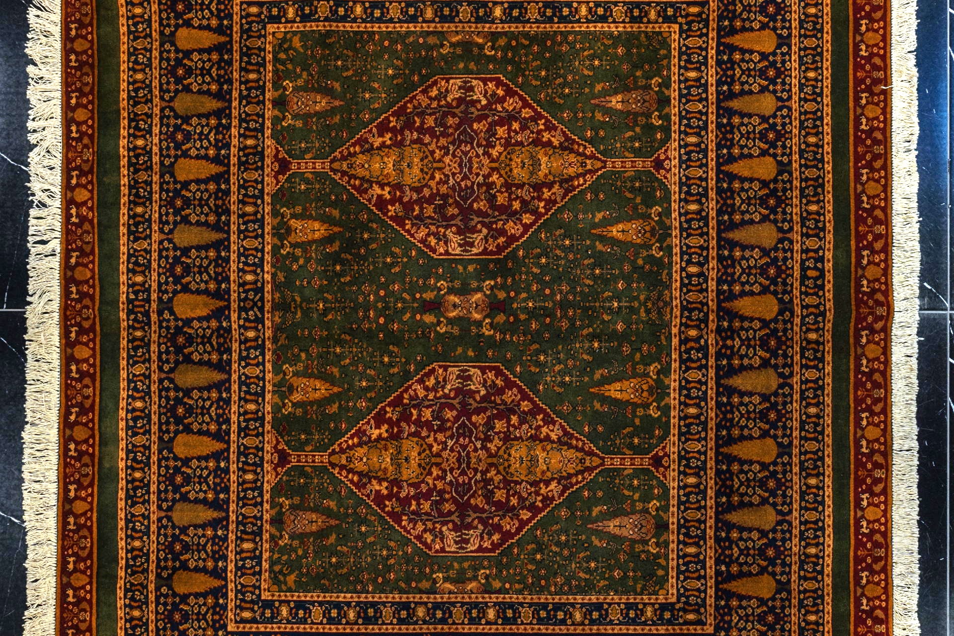 handmade persian carpet code33224 0 1 - قالیچه دستباف قشقایی نقشه بیجار زمینه سبز کد 33224 -  - one-of-a-kind-rugs