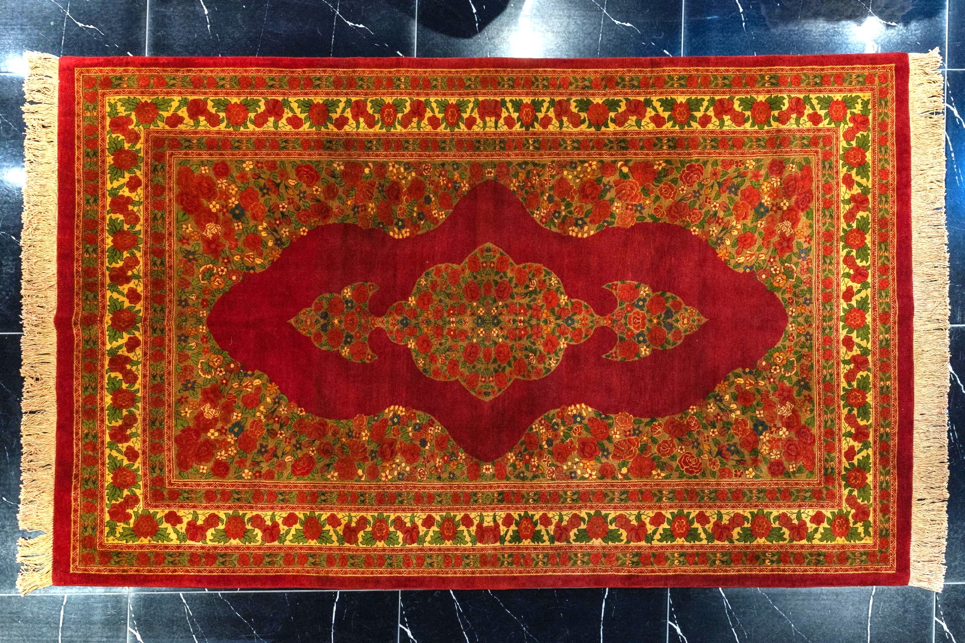 handmade persian carpet code37234 0 - فرش دستباف قشقایی نقشه کف ساده هزارگل کد 37234 -  - area-rugs