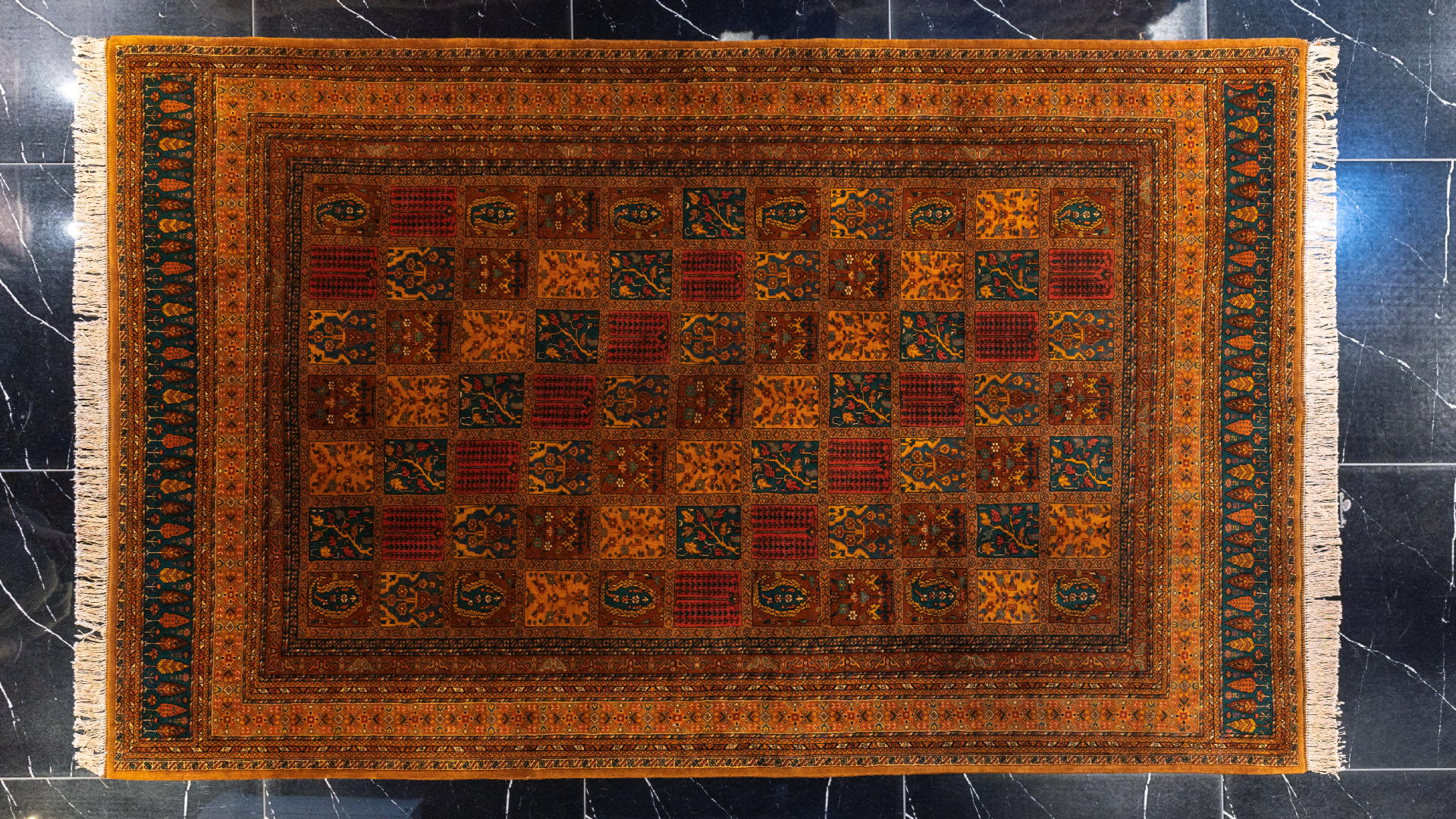 handmade persian carpet code37739 0 - فرش دستباف قشقایی نقشه خشتی بختیار کد 37739 -  - area-rugs