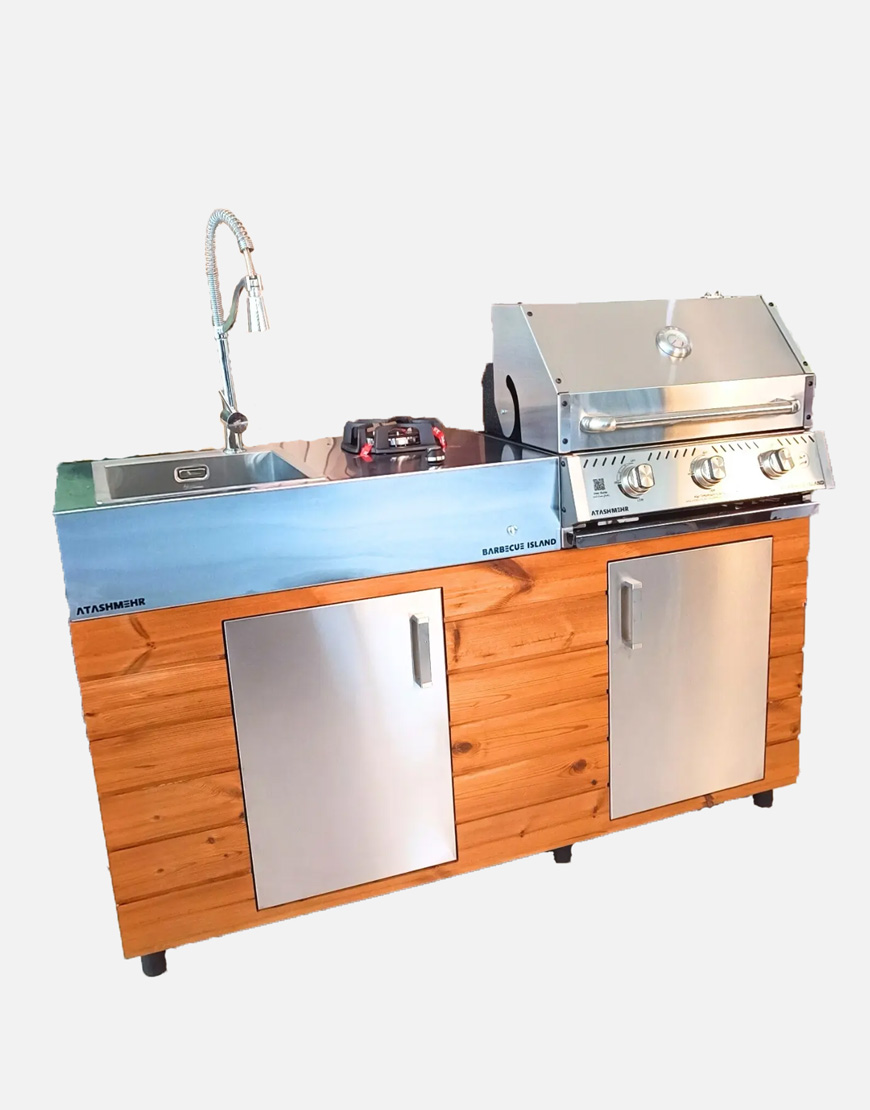 باربیکیو آیلند یک و نیم متری آتش مهر باربیکیو آیلند یک و نیم متری آتش مهر